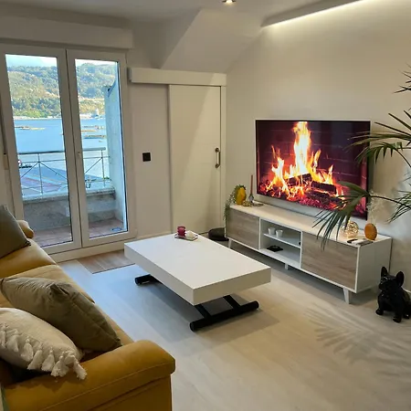 Atico Playa Palmas 아파트 *