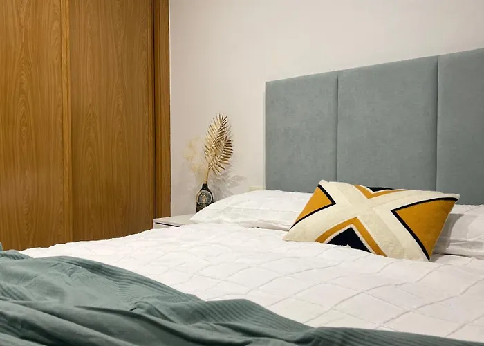 Atico Playa Palmas 아파트 *